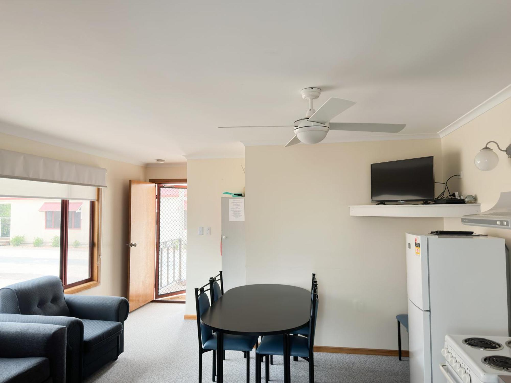 Port Vincent Motel & Apartments Ngoại thất bức ảnh